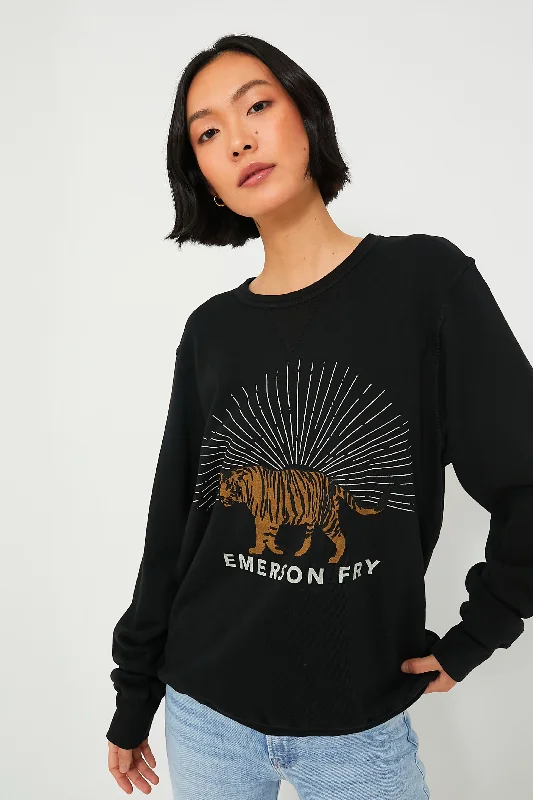 Versatile Comfort Wear Black Tiger Sweatshirt