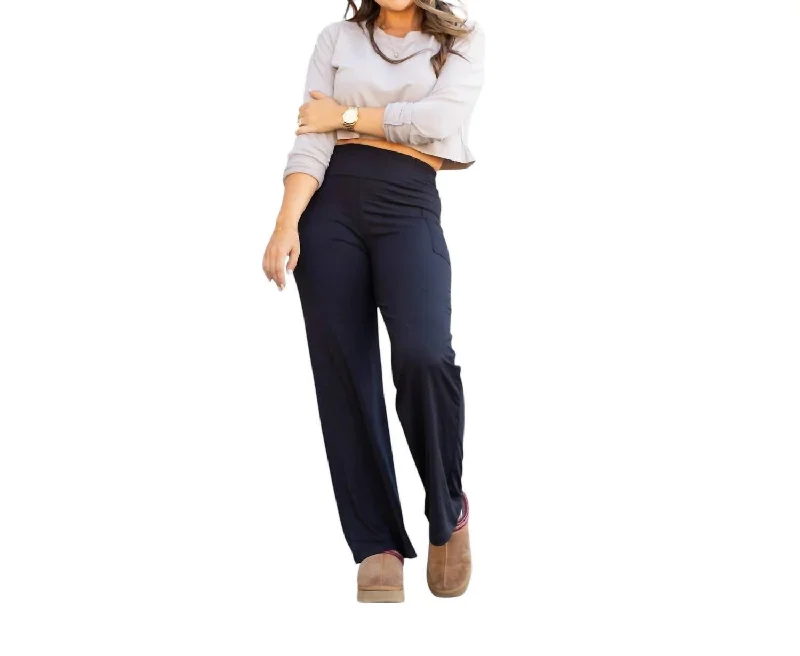 Lively And Youthful Serena Luxe Loungers With Pockets In Black