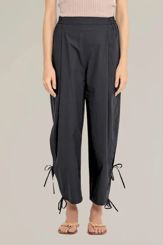 Romantic Data Double Side Tie Pull-On Pant In Black