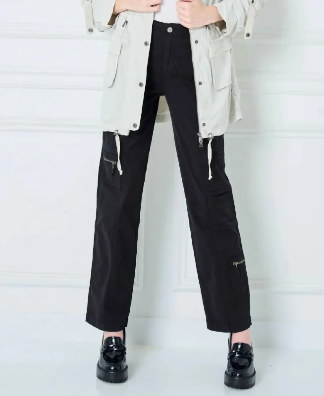 Avant-garde Design Wrenley Stretch Twill Lyocell Cargo Pant In Black