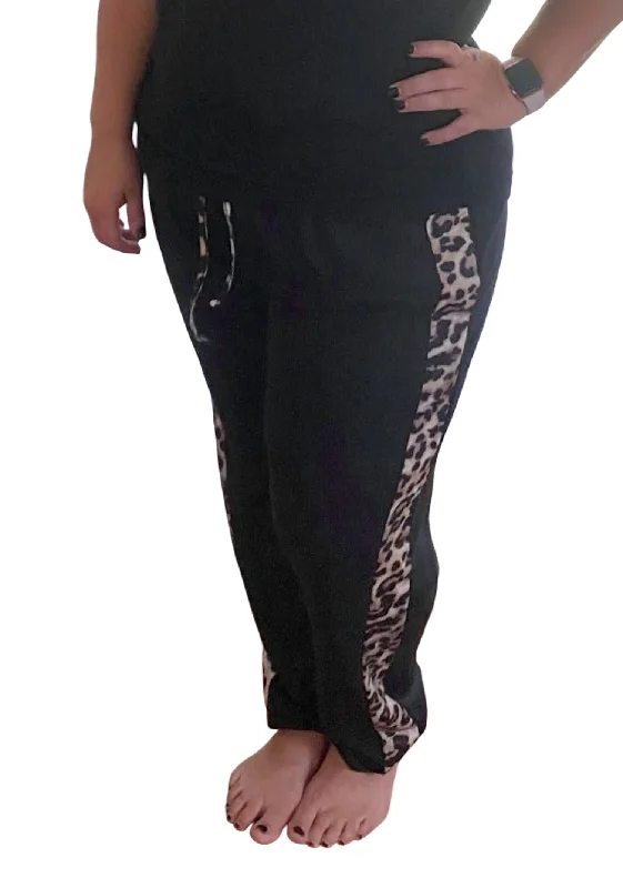 Practical Style Leopard Trimmed Jogger In Black