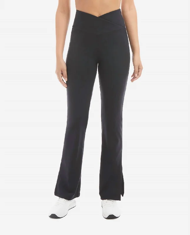 Breathable Design Slit Flare Pants In Black Salt