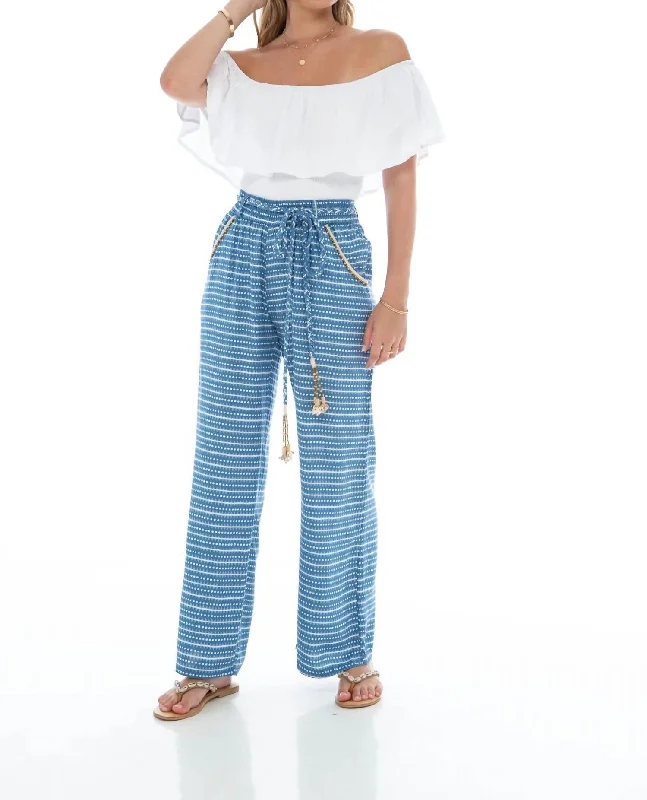 Elegant Temperament Destin Pants In Blue