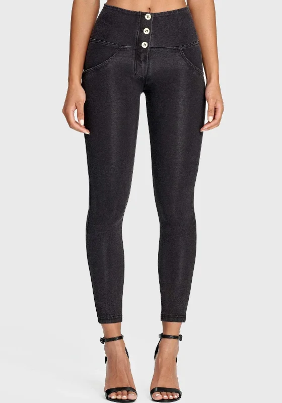 Everyday Chic Freddy High Rise Ankle Grazer Buttoned Denim Jeggings, Black
