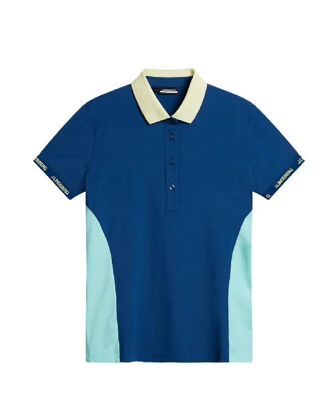 Effortless Outfits SIZE L - J.Lindeberg Makena Polo Estate Blue