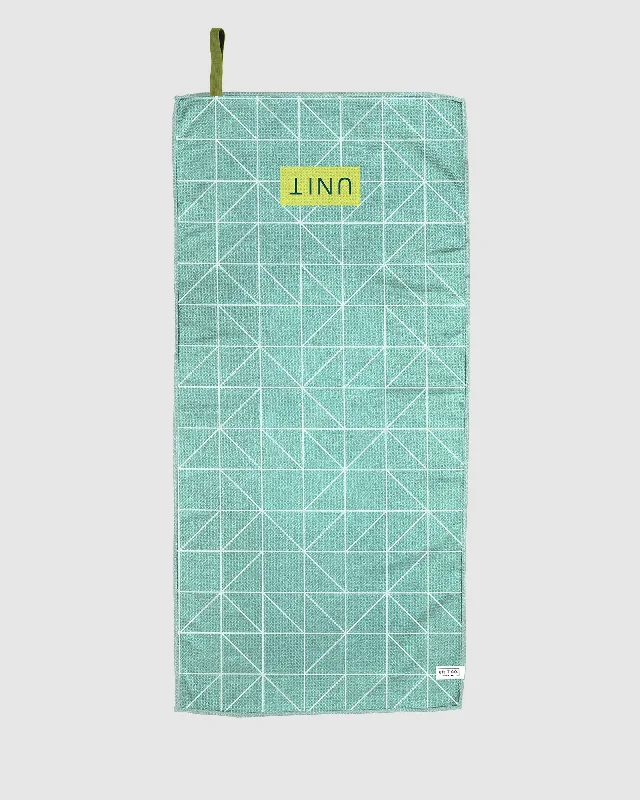 Advanced Customization UNIT Alpine Beach Towel