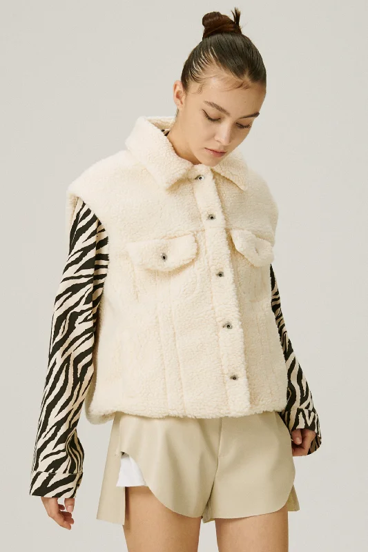Casual Wear Cleo Borg Teddy Vest