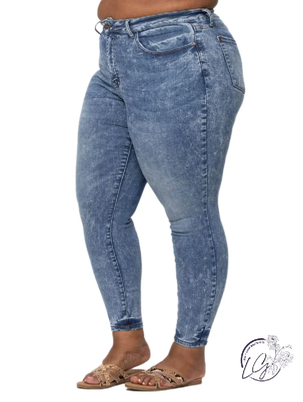Casual Jackets Curvy Bailey High-Waist Mineral Wash Skinny by Judy Blue