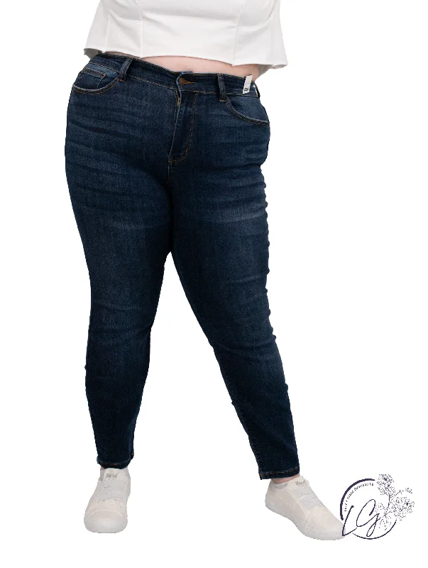 Relaxed Pants Curvy Joli High-Rise Skinny by Judy Blue