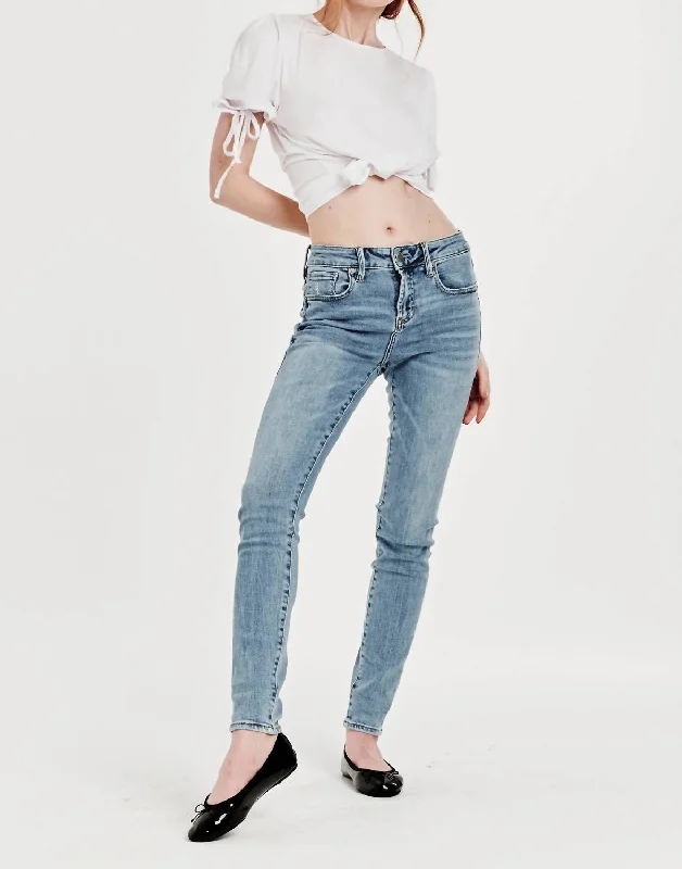 Comfortable And Versatile Gisele High Rise Ankle Skinny Jean In Portmore