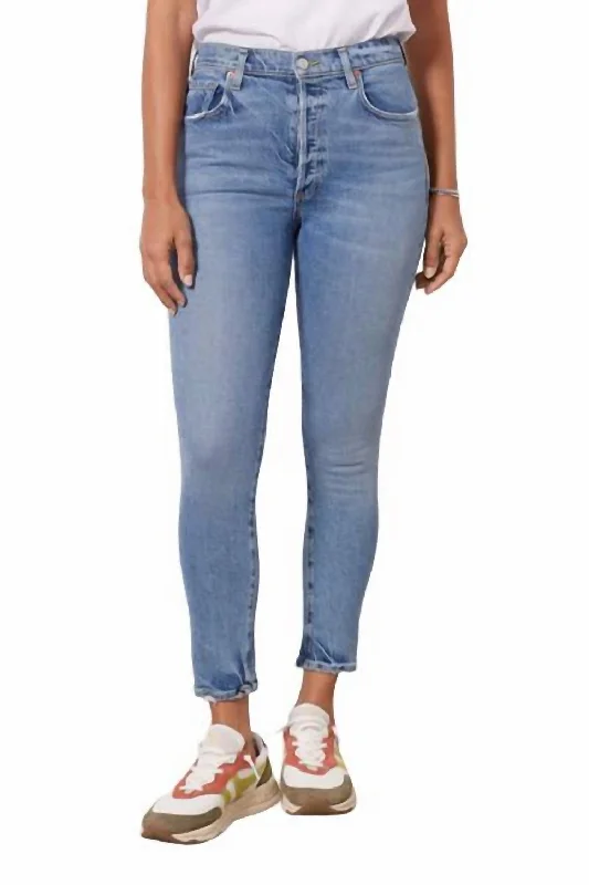 Effortless Outfits Nico High Rise Slim Jeans In Blame