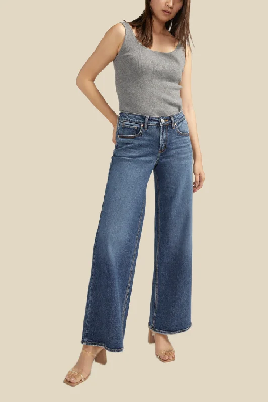 Chic Outfits Suki Wide Leg Jeans