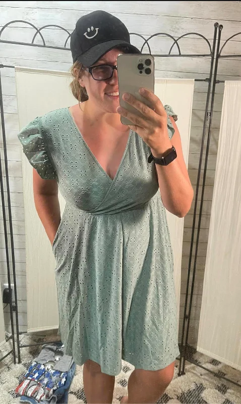 Versatile Comfort Wear Eye for Spring Dress