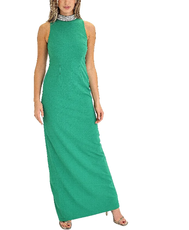 Elegant And Elegant Maxi Dress w/ Jeweled Collar