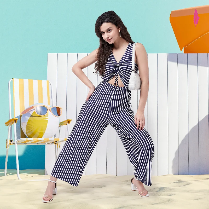 Relaxed Fit Women's Solid Sleeveless Cut-Out Jumpsuit