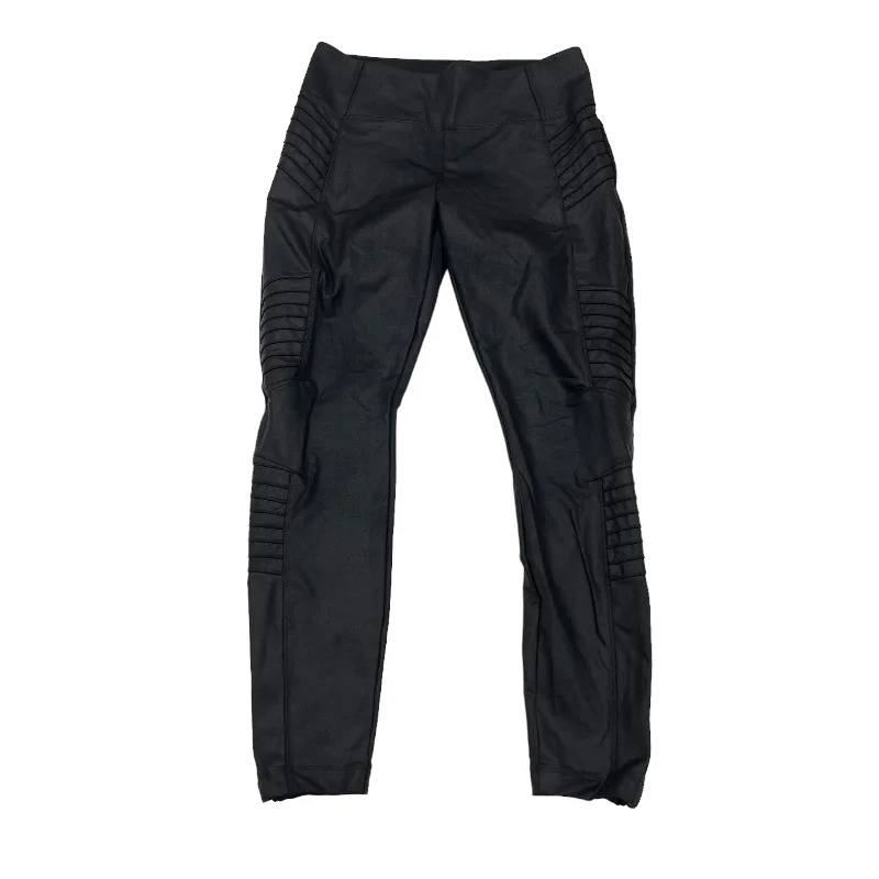 Versatile Outfits BLACK ATHLETIC LEGGINGS by ATHLETA Size:L