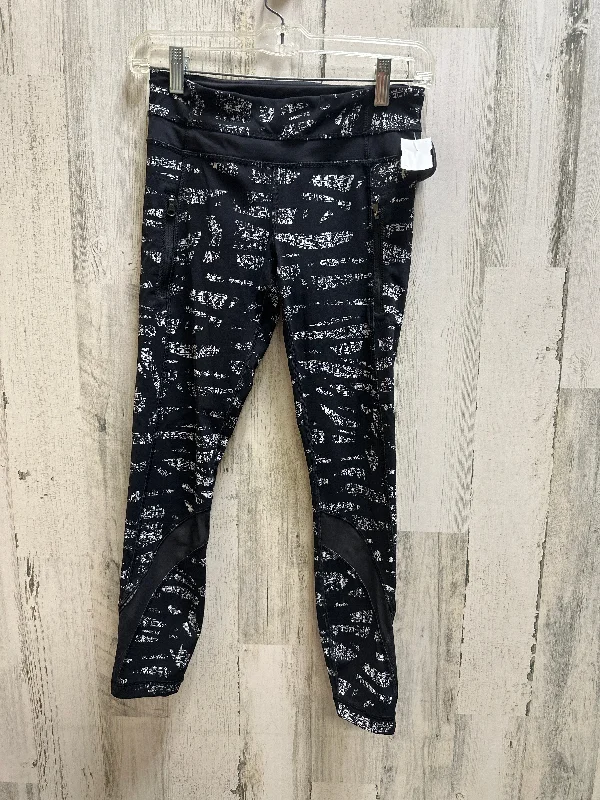 Fashionable Items Black Athletic Leggings Lululemon, Size 4