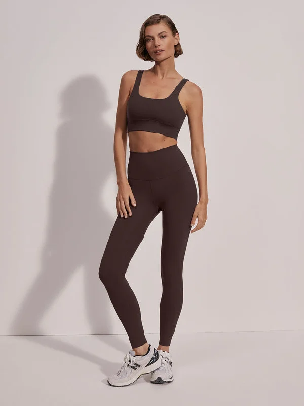 Relaxed Streetwear FreeSoft™️ High-Rise Legging 27'' in Coffee Bean