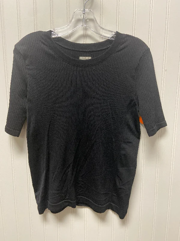 Sporty Wear Athletic Top Short Sleeve By Athleta In Black, Size: S