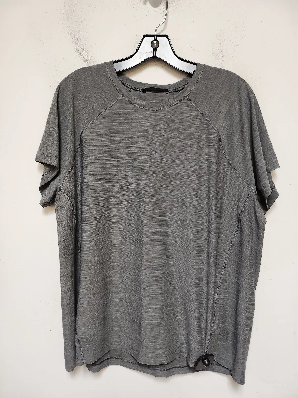 Stylish Ease Athletic Top Short Sleeve By Athleta In Grey, Size: L