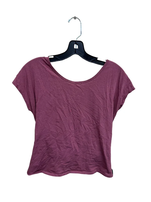 Effortless Outfits Athletic Top Short Sleeve By Lululemon In Pink