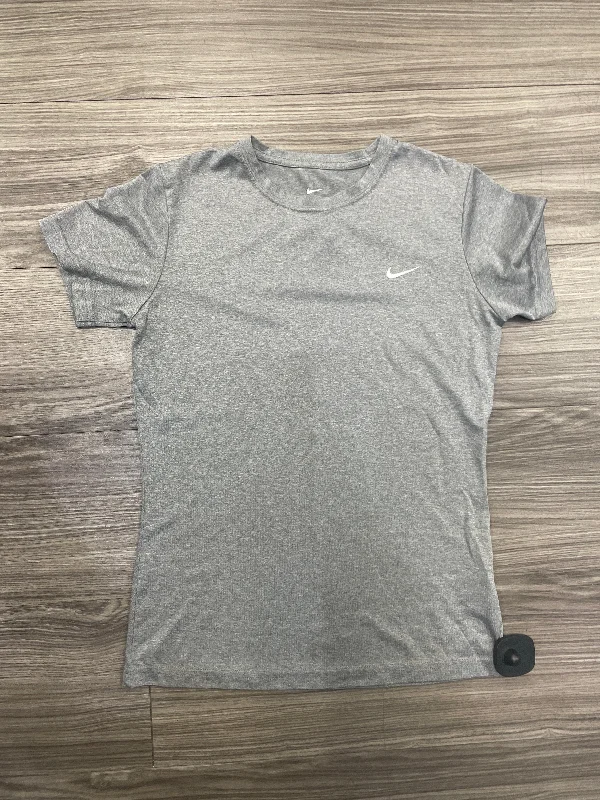 Classic Series Athletic Top Short Sleeve By Nike In Grey, Size: S