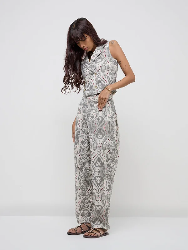 Stylish Shoes Bombay Paisley Grey Paisley Printed High-Rise Cotton Pants