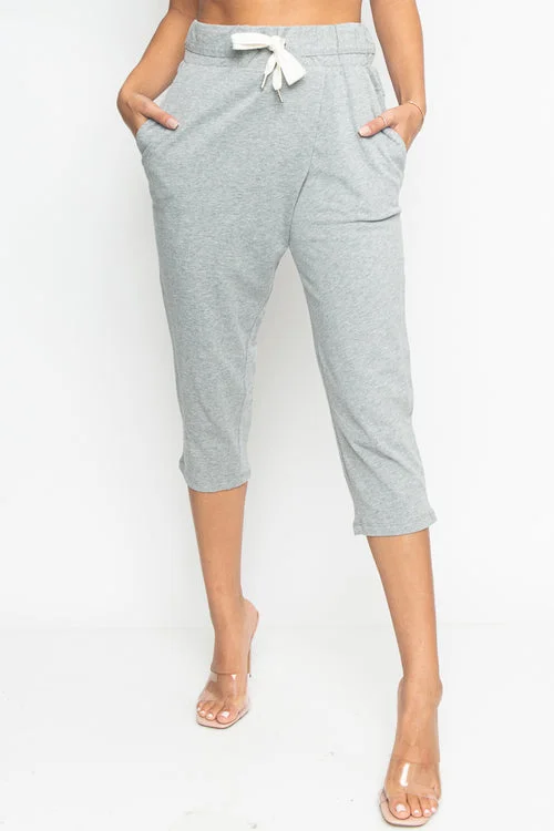 Basic Comfort Cropped Sweat Pants with Asymmetrical Seam, Tummy Control Elastic Waistband and Front & Back Cargo Pockets (HA53365) Basic Comfort Cropped Sweat Pants with Asymmetrical Seam, Tummy Control Elastic Waistband and Front & Back Cargo Pockets (HA53365)