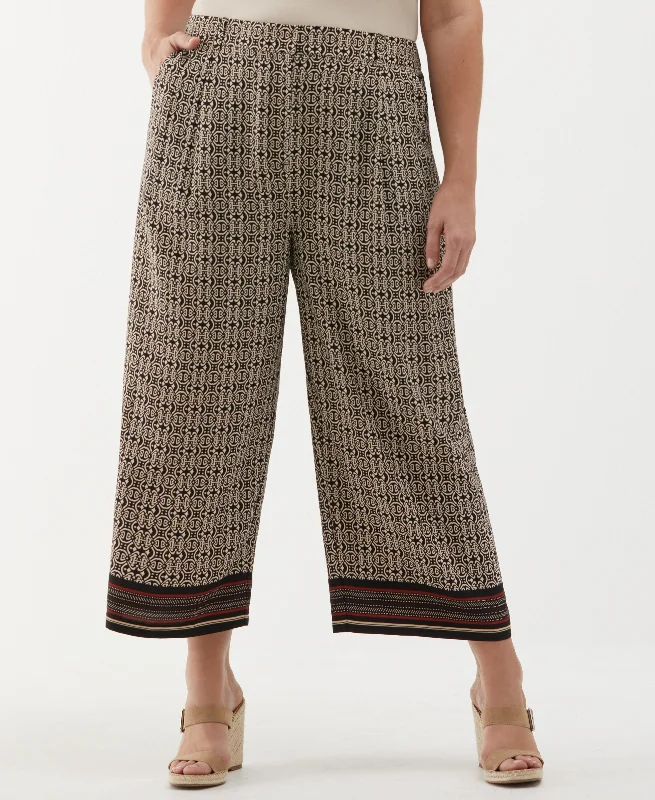 Mid-length Style Plus Size Medallion Print Wide Leg Crop Pant