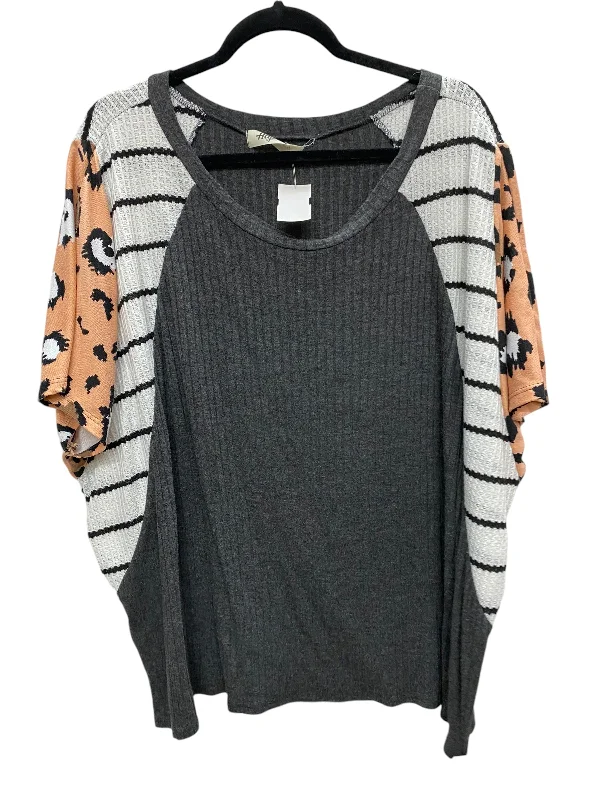 Youthful Street Fashion Top Short Sleeve By Haptics In Animal Print, Size: 2x