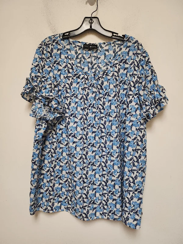 Soft Comfort Wear Top Short Sleeve By Lane Bryant In Blue & White, Size: 2x
