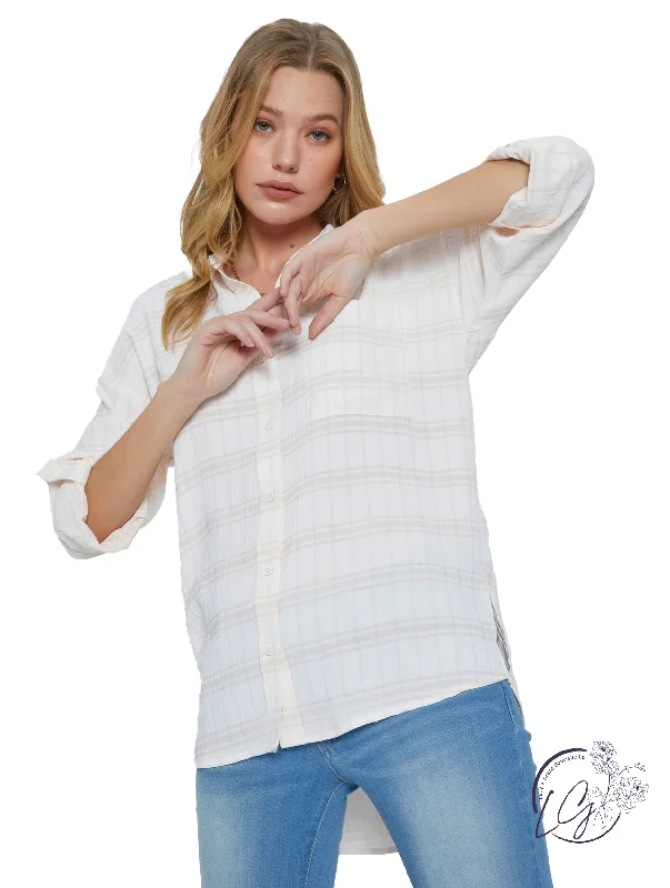 Relaxed Fits Sandy Beach Button Down