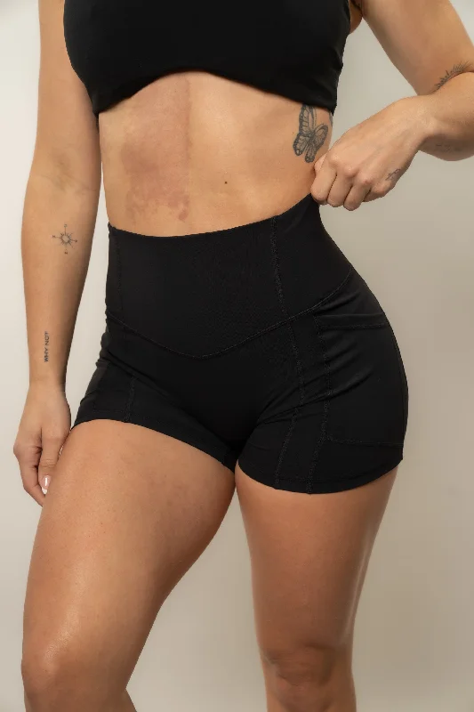 Fashionable And Fashionable 4" Effortless Heart Booty Shorts With Pockets - Black