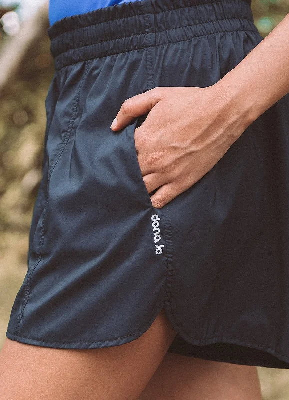 Relaxed Looks Flow Short (Black)