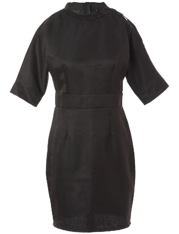 Avant-garde Design Label Short Sleeved Short Dress