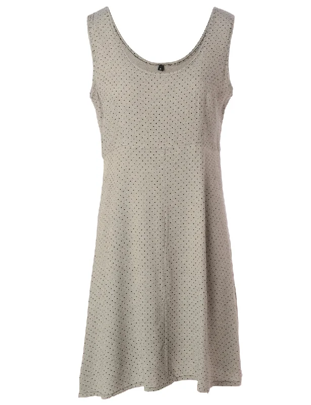 Weekend Comfort Label Sleeveless Short Dress