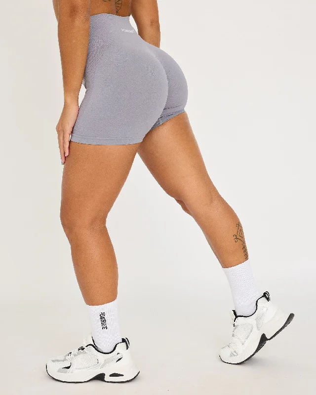 Casual Chic Wear Evolve Seamless Shorts