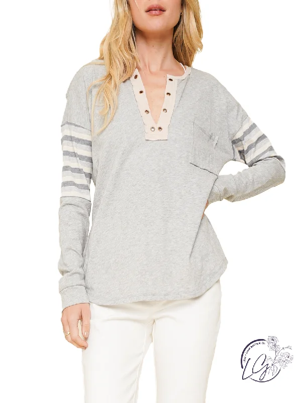 High-end Customization Super Chic Stripe Grommet Henley Top
